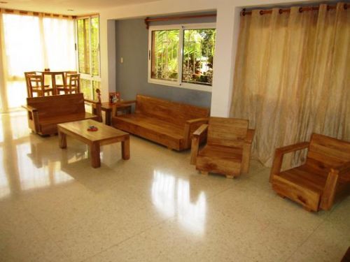 'Living and Dining room' is what you can see in this casa particular picture. Casas particulares are an alternative to hotels in Cuba. Check our website cuba-particular.com often for new casas.